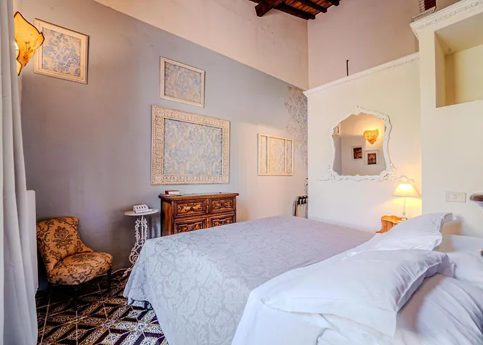 Relais&maison Grand Tour Couette-café