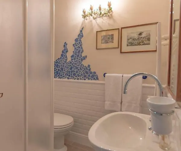 Relais&maison Grand Tour Couette-café Florence